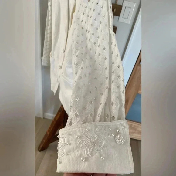 Vintage EREZ Cotton White Blazer Eyelet Long Sleeves Pearl Details Large EUC - Picture 8 of 13